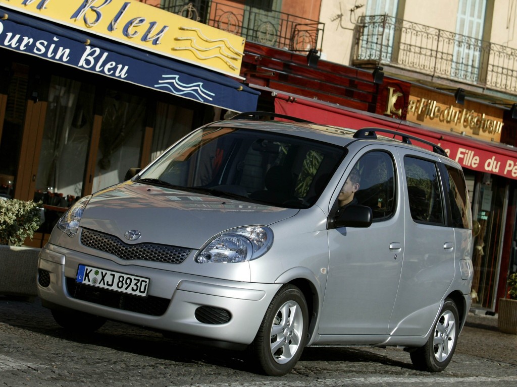 Toyota, Yaris Verso [Worldwide], Toyota Yaris Verso [Worldwide] '2003–06, AutoDir