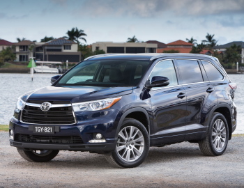 Toyota, Kluger Grande (XU50), Toyota Kluger Grande (XU50) '2014–17, AutoDir