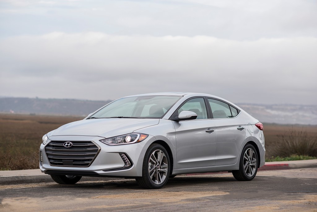 Hyundai, Elantra [North America] (AD), 2017–18 Hyundai Elantra [North America] (AD) '2016–18, AutoDir