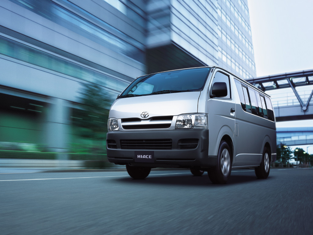 Toyota, Hiace Combi [JP-spec], Toyota Hiace Combi [JP-spec] '2004–10, AutoDir