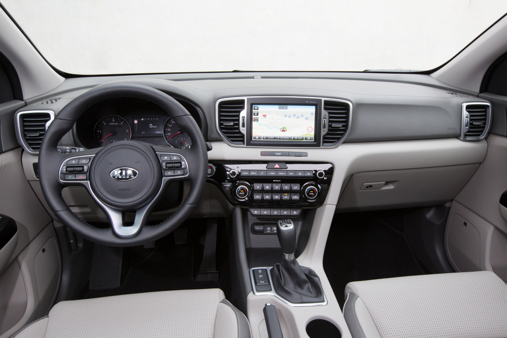Kia, Sportage [Worldwide] (QL), Kia Sportage [Worldwide] (QL) '2015–18, AutoDir