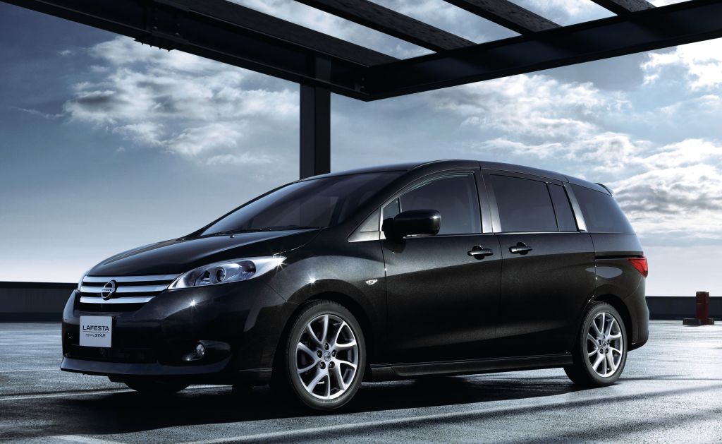 Nissan, Lafesta Highway Star (B35), Nissan Lafesta Highway Star (B35) '2011–18, AutoDir