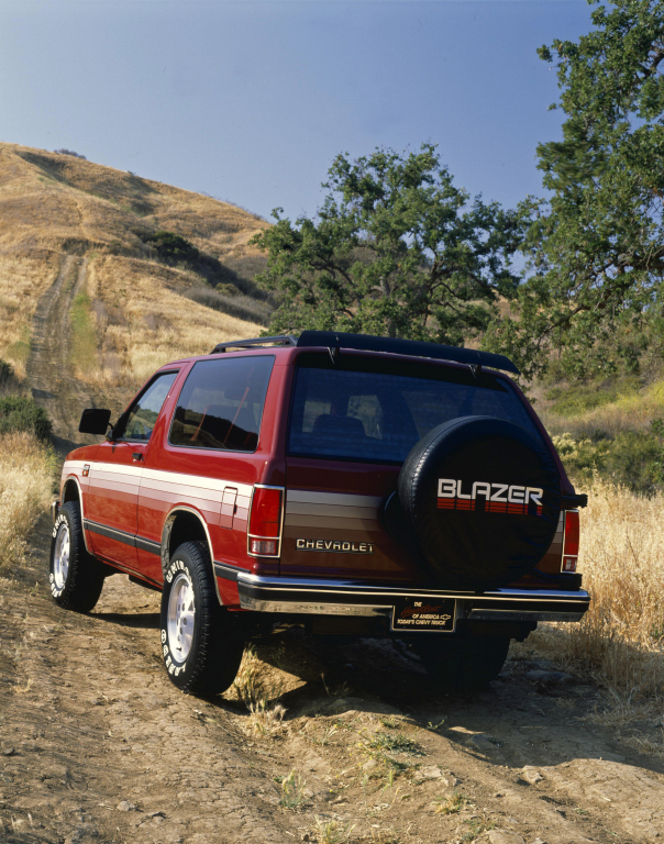 Chevrolet, –  S-10 Blazer 5-door, 1990–94 Chevrolet S-10 Blazer 5-door, AutoDir