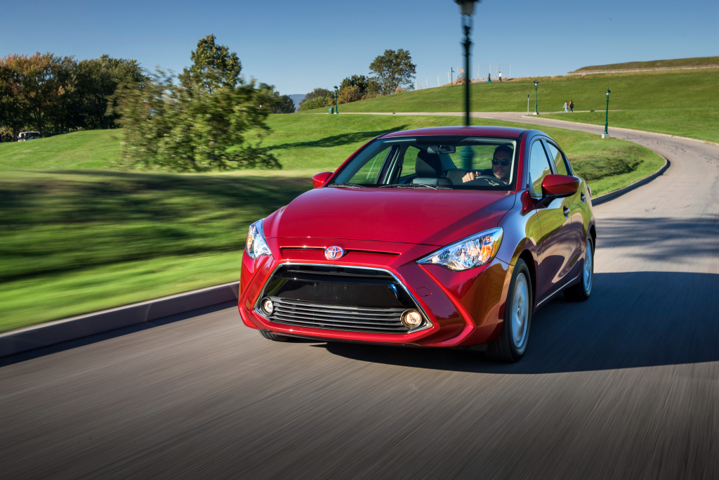 Toyota, Yaris Sedan [CA-spec], 2016–18 Toyota Yaris Sedan [CA-spec] '2015–18, AutoDir