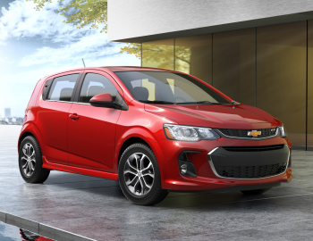 Chevrolet, 2017–pr.  Sonic LT Hatchback [North America], 2017–pr. Chevrolet Sonic LT Hatchback [North America] '2016–pr., AutoDir