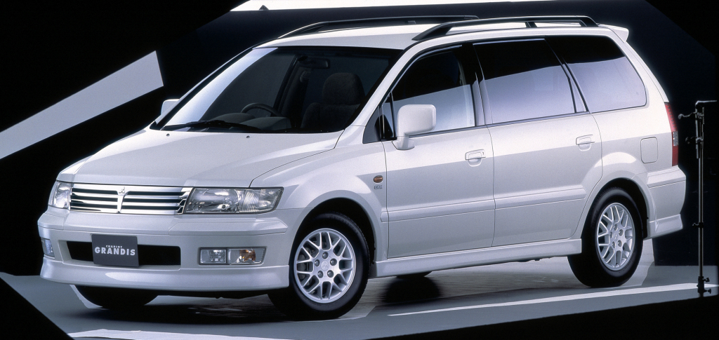 Mitsubishi, Chariot Grandis, Mitsubishi Chariot Grandis '1997–2000, AutoDir