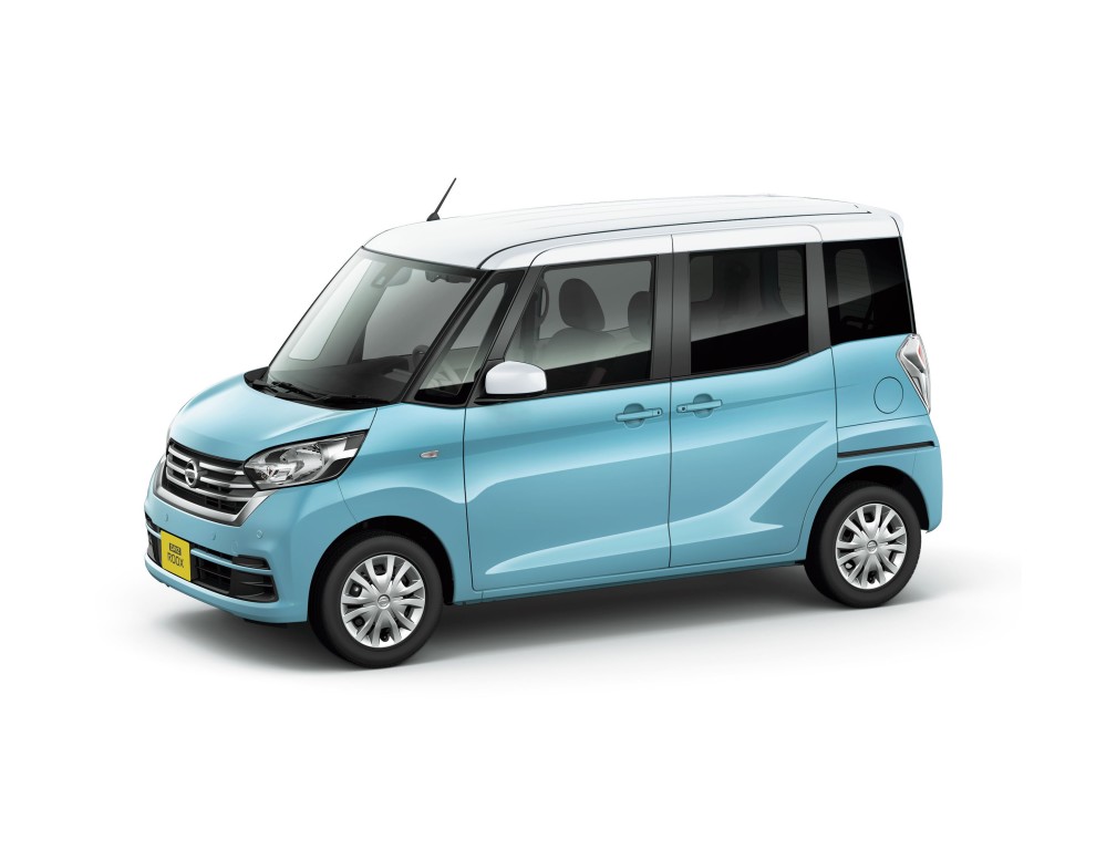 Nissan, Dayz Roox, Nissan Dayz Roox '2014–16, AutoDir